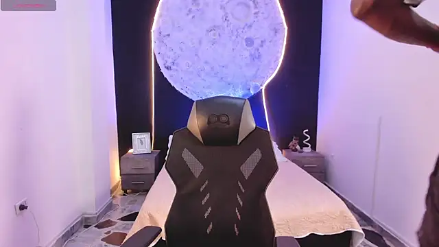 JacksonMuller  online show from 11.10.25