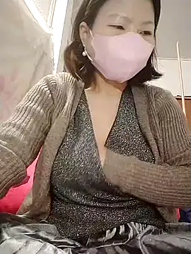 Anna Toy19 online show from 02.18.25