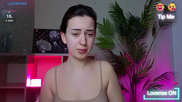 SweetieKendl online show from 05.02.26