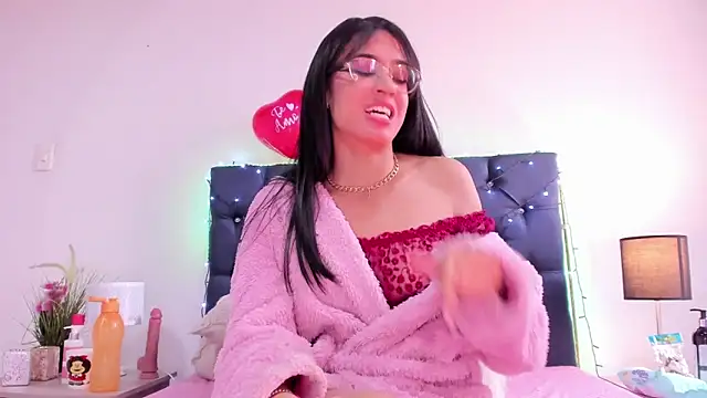 valentinabaez online show from 02.11.25