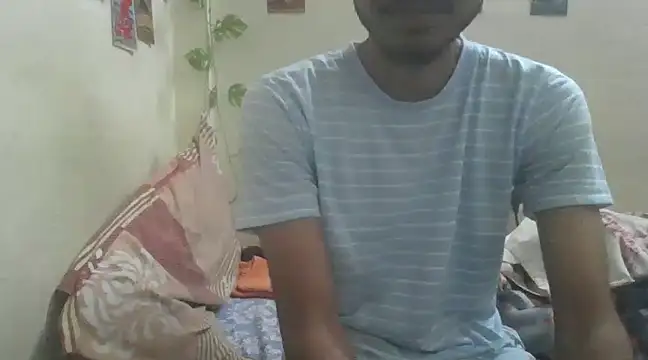 Snapshot of strangee__69 chatting on 12.31.24 strangee 69 online show from 12.31.24