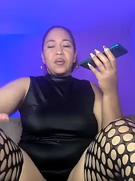 debboraWagner online show from 10.18.25