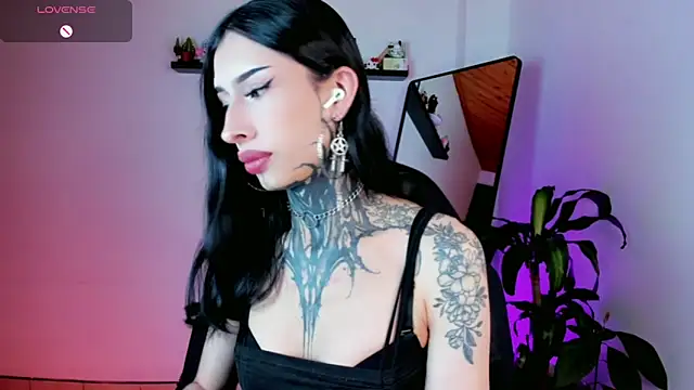 Snapshot of kali_ka_ chatting on 06.07.26 kali ka online show from 06.07.26