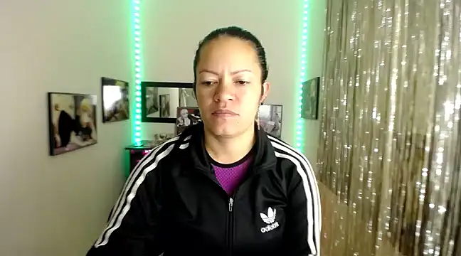 Cristal w online show from 03.13.25