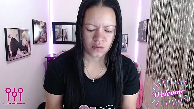 Cristal w online show from 10.19.25