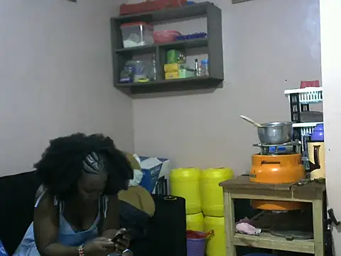 slender-qwene online show from 10.09.25