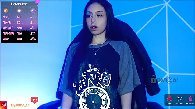 lilylouisee online show from 12.22.25
