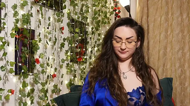 NaughtYHomemadE online show from 03.04.26