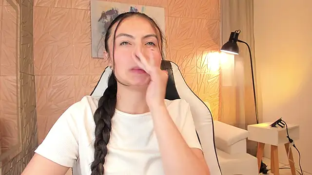 magic fernanda online show from 01.28.25