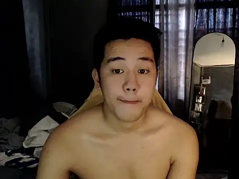 xgregor07 online show from 12.03.25