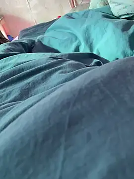 Snapshot of Beijing2000 chatting on 12.20.24 Beijing2000 online show from 12.20.24