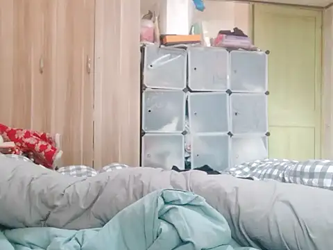 Snapshot of Beijing2000 chatting on 01.27.25 Beijing2000 online show from 01.27.25