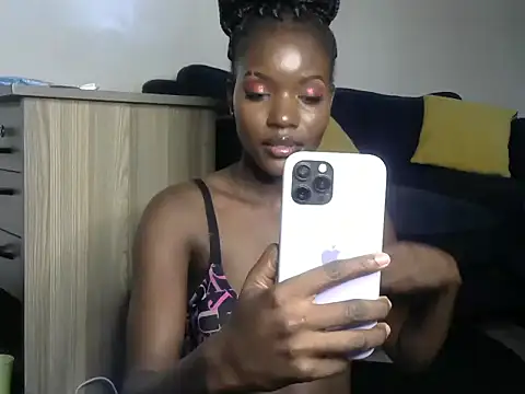 Aisharahma254 online show from 12.04.24