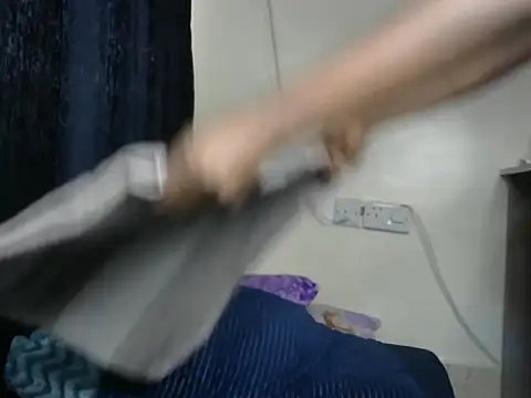 Aisharahma254 online show from 12.21.24