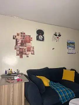 Aisharahma254 online show from 10.21.25