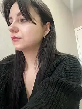 Snapshot of ellie_ssexy chatting on 03.04.25 ellie ssexy online show from 03.04.25