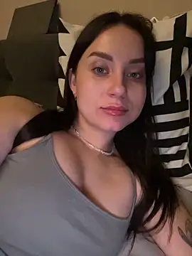 Snapshot of ellie_ssexy chatting on 03.19.25 ellie ssexy online show from 03.19.25