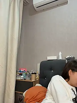 Snapshot of ellie_ssexy chatting on 09.11.25 ellie ssexy online show from 09.11.25
