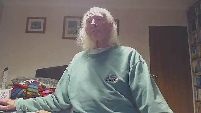 WaverlyKernow online show from 12.02.25