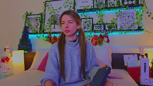 Real Tini online show from 12.19.24