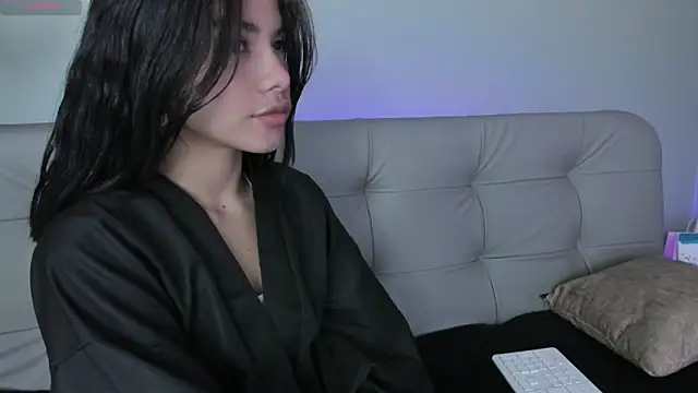 were-Naughty online show from 01.03.25