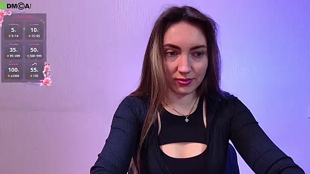 Snapshot of cute__angell chatting on 10.22.25 cute  angell online show from 10.22.25