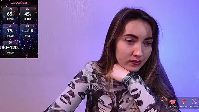 Snapshot of cute__angell chatting on 10.27.25 cute  angell online show from 10.27.25