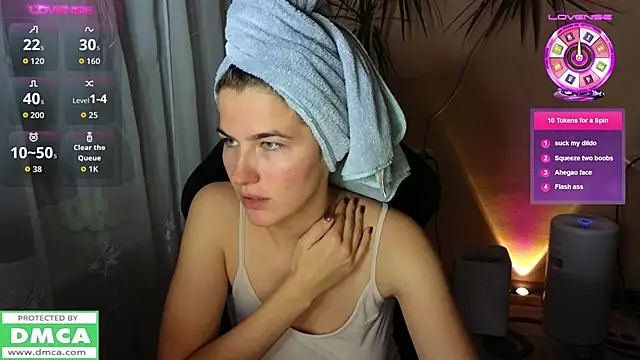 Snapshot of mag1c_eyes1 chatting on 10.14.25 mag1c eyes1 online show from 10.14.25