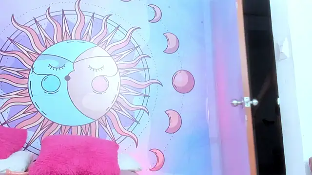 luna hoott online show from 04.18.26