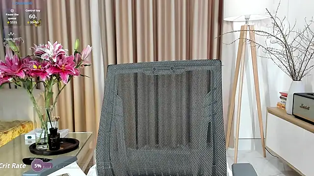 Snapshot of _Joliie_ chatting on 02.24.26 Joliie online show from 02.24.26