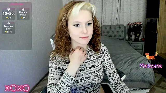 Snapshot of rocky_foxy chatting on 12.23.24 rocky foxy online show from 12.23.24