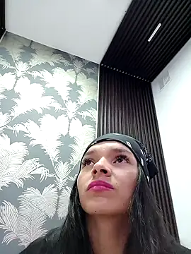  shantal smith online show from 01.18.25