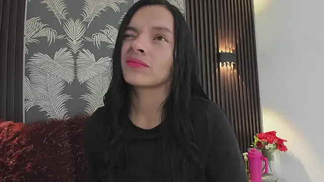 Snapshot of _shantal_smith chatting on 02.01.26 shantal smith online show from 02.01.26