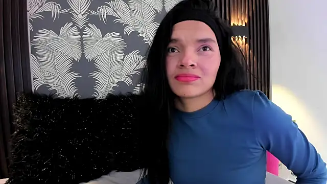 Snapshot of _shantal_smith chatting on 02.17.26 shantal smith online show from 02.17.26