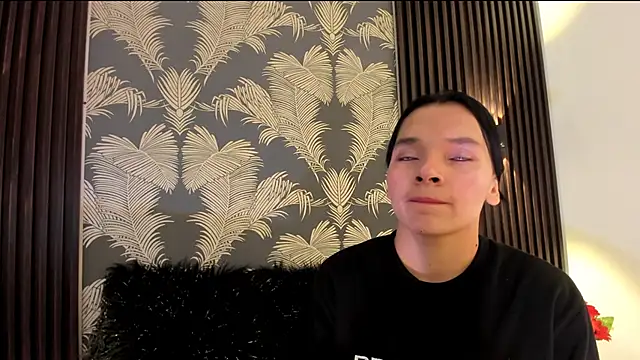 Snapshot of _shantal_smith chatting on 02.19.26 shantal smith online show from 02.19.26