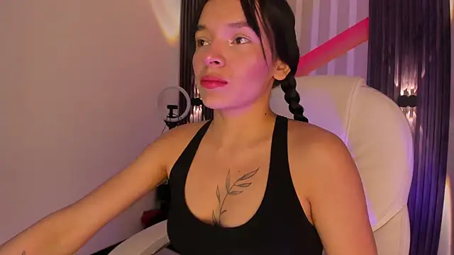  shantal smith online show from 06.03.26