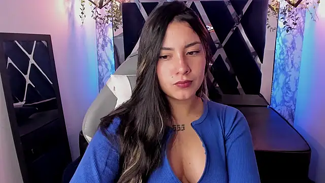 Snapshot of Lia_14_ chatting on 01.24.25 Lia 14  online show from 01.24.25