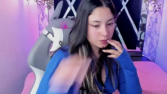 Snapshot of Lia_14_ chatting on 01.30.25 Lia 14  online show from 01.30.25