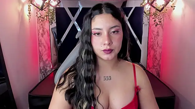 Snapshot of Lia_14_ chatting on 02.15.25 Lia 14  online show from 02.15.25