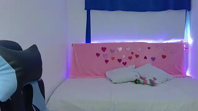 Snapshot of Lia_14_ chatting on 02.22.25 Lia 14  online show from 02.22.25