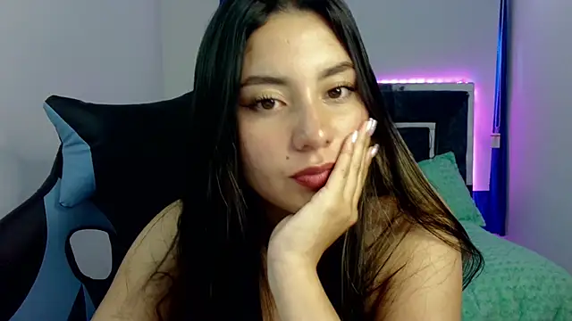 Snapshot of Lia_14_ chatting on 03.05.25 Lia 14  online show from 03.05.25