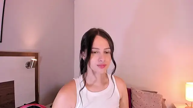 Snapshot of MELISSA_ALVAREZ chatting on 12.11.24 MELISSA ALVAREZ online show from 12.11.24