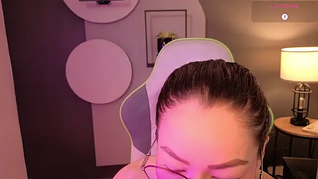 Snapshot of rosse_98_ chatting on 07.15.26 rosse 98 online show from 07.15.26