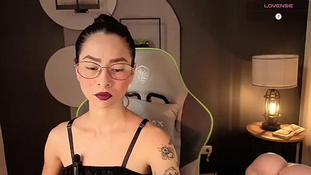 Snapshot of rosse_98_ chatting on 07.16.26 rosse 98 online show from 07.16.26