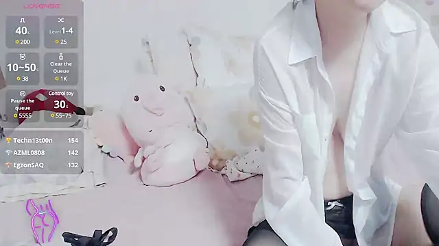 zhenzhen521 online show from 12.22.24