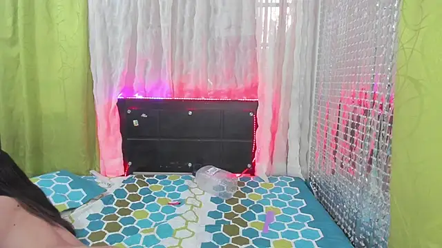 Snapshot of Megan_Miles02 chatting on 02.12.25 Megan Miles02 online show from 02.12.25