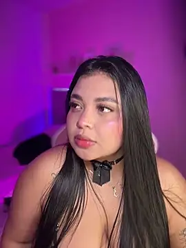 Emily cooper20 online show from 03.20.26