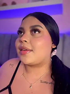 Emily cooper20 online show from 04.21.26