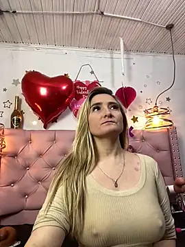 Snapshot of antonella87 chatting on 02.16.25 antonella87 online show from 02.16.25