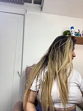 antonella87 online show from 10.14.25